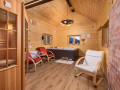 Holiday Home Mali Medo - šarmantna kuća za odmor s wellnessom i grijanim bazenom u Lici  Bužim